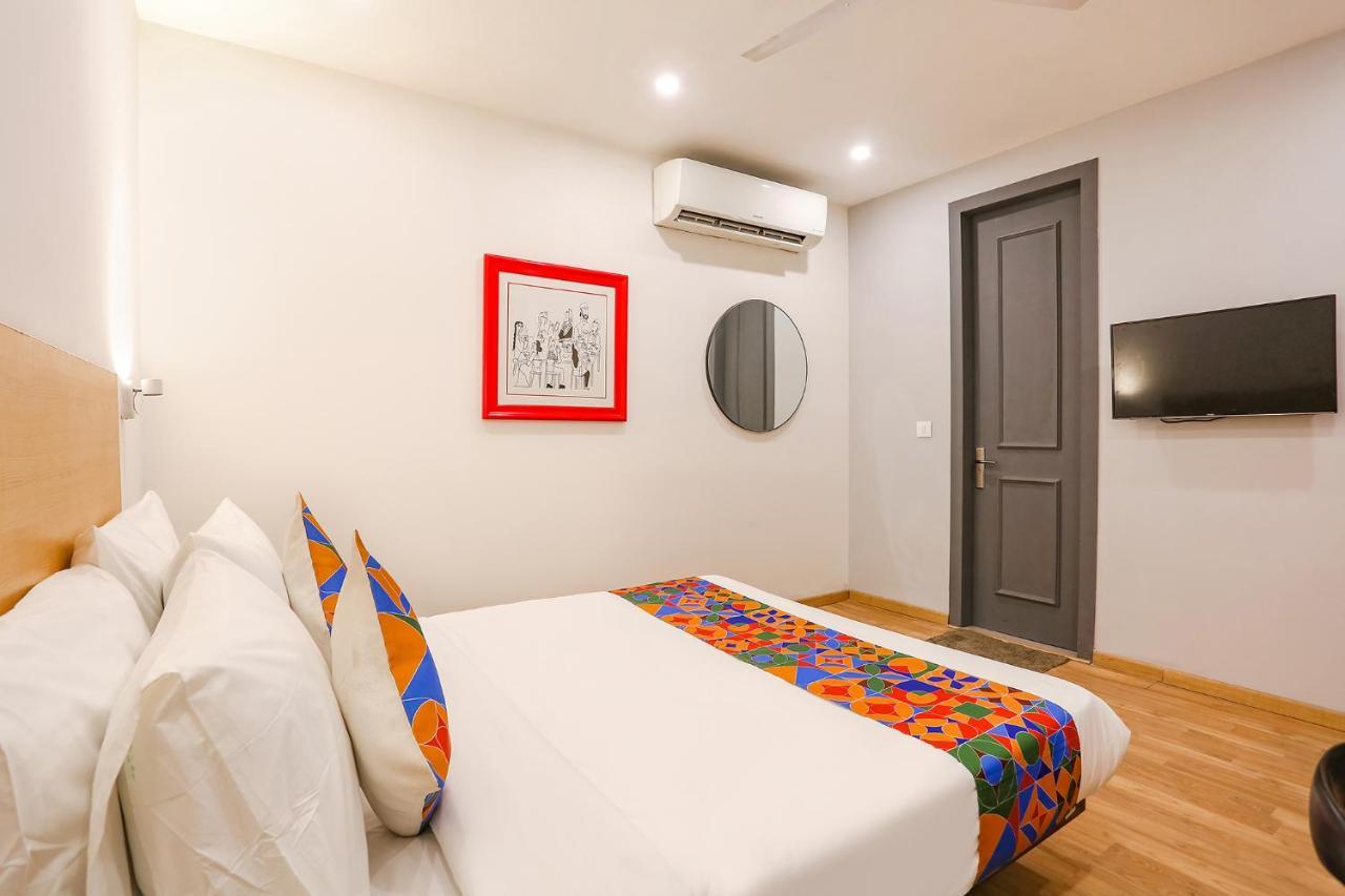 Fabexpress D2 Paschim Vihar Hotel Delhi  Bagian luar foto